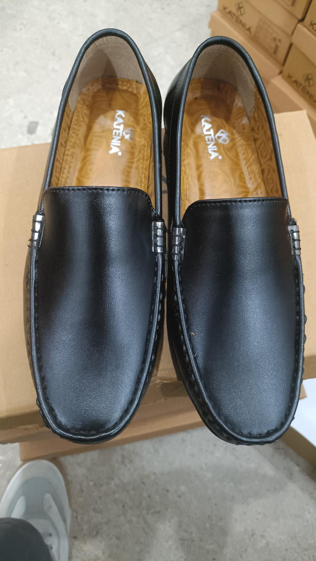 Black Synthetic Leather Casual Loafers For Men